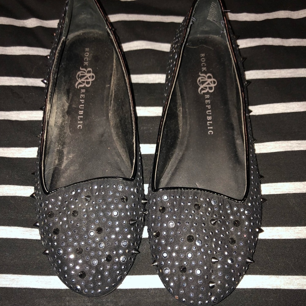 Rock and Republic Studded Spiked Flats